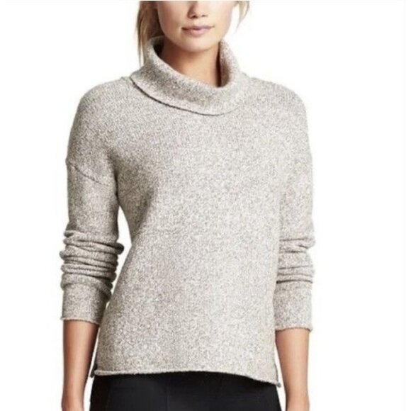 Athleta Brindle Funnel Neck Sweater in Grey Heather Marls Size Medium - Picture 1 of 10